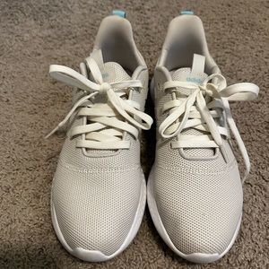 Adidas PrimeBlue Like New Women’s Size 11 Shoes